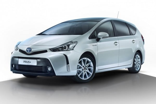 toyota prius + 2015