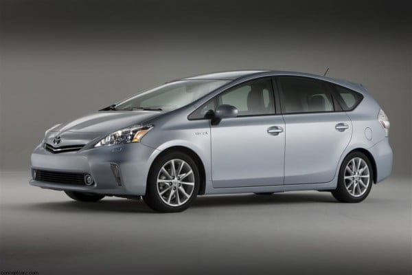 toyota prius V