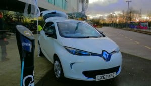 Des Renault pour le premier système d’autopartage universitaire 100 % électrique du Royaume-Uni