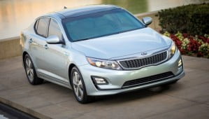 Salon de Chicago: Kia dévoile l’Optima Hybride 2014