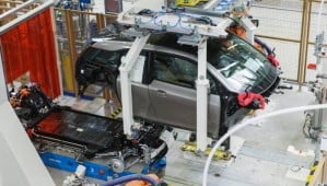 Production de voitures rechargeables : vers une hausse importante pour 2014 d’après IHS Automotive