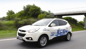 Voiture à l’hydrogène : 75 Hyundai ix 35 Fuel Cell pour le projet HyFive