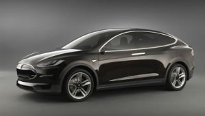 Model X : Tesla prépare le lancement de sa production