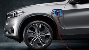 BMW : de nouvelles lignes d’assemblage pour préparer le lancement des hybrides rechargeables