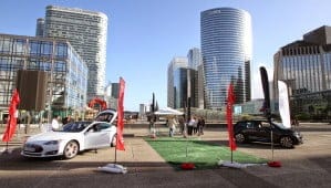 Voiture électrique : une BMW i3 et une Tesla Model S en location chez Blooweels