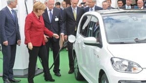 Voiture électrique : le gouvernement allemand envisage enfin le bonus écologique