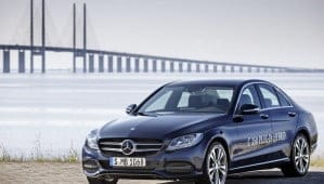 Mercedes-Benz C 350 e hybride rechargeable : premières livraisons en mars