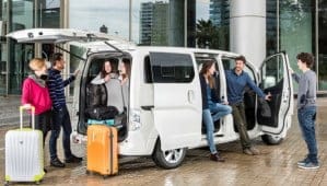 Genève : Nissan dévoile la version 7 places de l’E-NV 200