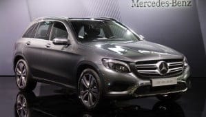 Mercedes-Benz dévoile un nouveau crossover hybride rechargeable
