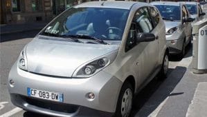 Autopartage : Bolloré va s’implanter au Singapour