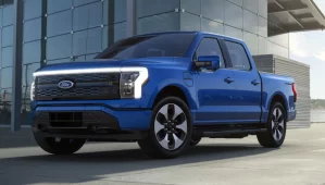 USA: Ford améliore puissance, charge utile et autonomie du F-150 Lightning.
