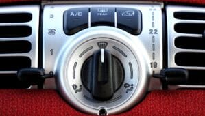 Canicule et voitures électriques : comment les hautes températures influencent-elles le fonctionnement de nos véhicules ?
