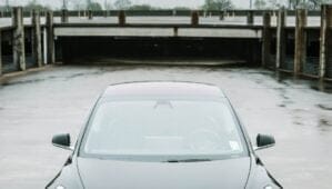 Tesla face à la tourmente en Chine : Une vague de rappels révèle les défis de la cybersécurité automobile