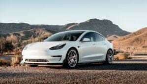 Tesla Model Y : Nouvelle offensive tarifaire et perspectives sur le marché français