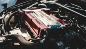 L’Équation Complexe de l’Entretien des Véhicules Électriques et Hybrides en France