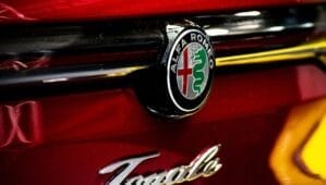 Alfa Romeo Junior Hybride 4×4 : La Réponse Premium Italienne aux SUV Hybrides Compacts ?