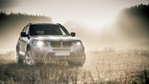 Renault Captur et Symbioz E-Tech 1.8 face aux PHEV allemands : Renault peut-il rivaliser sur le marché des hybrides rechargeables ?