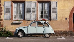 Ford Puma électrique face à la Renault 4 E-Tech : duel de poids sur le marché français ⚡️🚗🇫🇷
