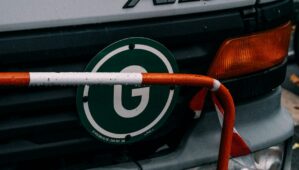 Utilitaires électriques : Stellantis joue-t-il la carte du coup de pression sur Bruxelles pour sauver ses usines françaises ?