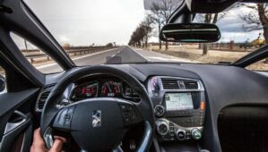 DS, fin de partie ? Pourquoi Stellantis hésite entre sauver la marque et la renvoyer chez Citroën