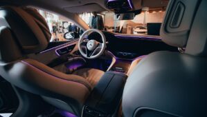 Mercedes EQS 2027 : 925 km d’autonomie, et si la batterie solide pouvait attendre ?