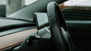Ces électriques de 1 000 ch nous rendent-elles malades ?