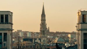 Belgique : la future vignette dès 2027 change aussi la donne pour les Français en électrique