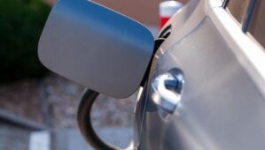 Bonus sur l’électrique d’occasion : une aide utile, mais trop faible pour changer le marché ?